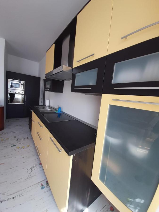 Apartament Zluty Apartman A6 V Chomutove Zewnętrze zdjęcie