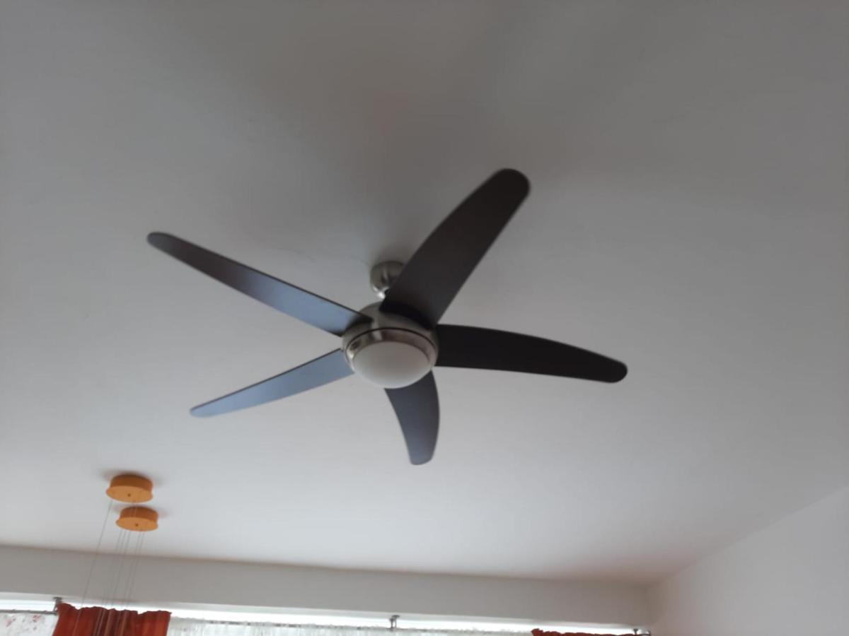 Apartament Zluty Apartman A6 V Chomutove Zewnętrze zdjęcie